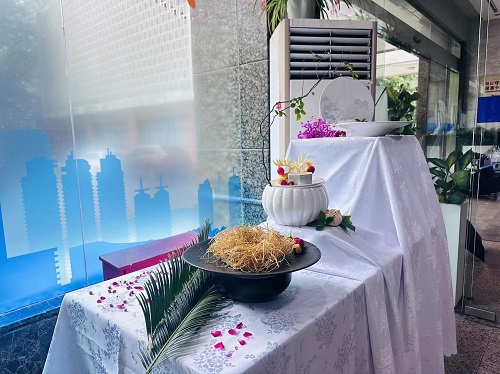 美食展臺(tái) 美食展臺(tái)_物業(yè)餐飲服務(wù)