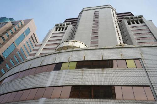 港泰廣場(chǎng)面臨諸多嚴(yán)峻挑戰(zhàn)_物業(yè)公司